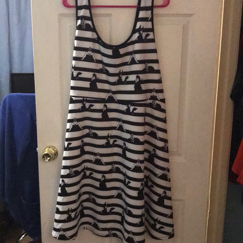 I have a torrid Disney villain dress